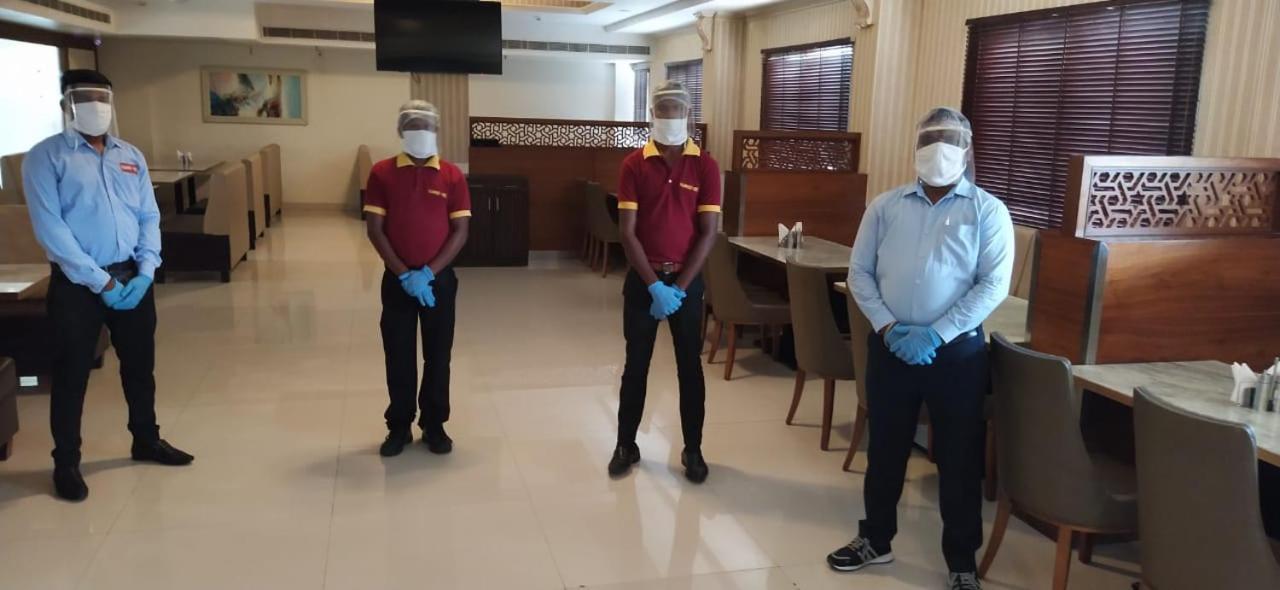 Hotel Grand Gayathri Khammam Ngoại thất bức ảnh